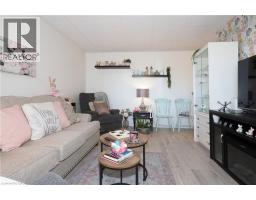 29 WEST Avenue UnitNo. 403 - 8