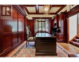 32 MAPLE HILL Drive - 14