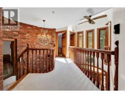 32 MAPLE HILL Drive - 16