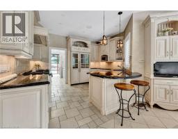 32 MAPLE HILL Drive - 4