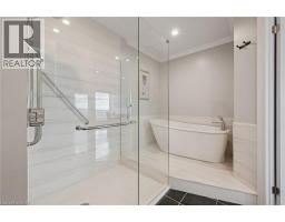 190 HESPELER Road UnitNo. 1902 - 33