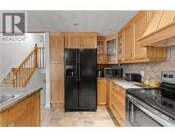 15 OAK Avenue UnitNo. a - 15