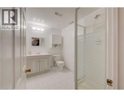 127 JANSEN Avenue - 30