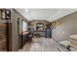 905 BLUELINE Road - 37