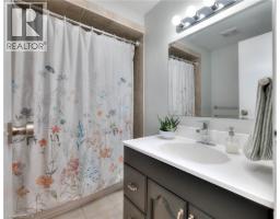 215 GLAMIS Road UnitNo. 27 - 19