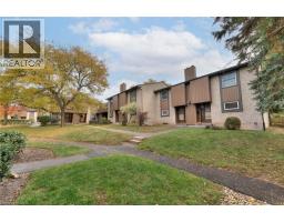 215 GLAMIS Road UnitNo. 27 - 2