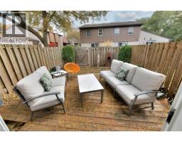 215 GLAMIS Road UnitNo. 27 - 22