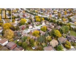 215 GLAMIS Road UnitNo. 27 - 25