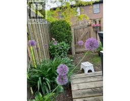 215 GLAMIS Road UnitNo. 27 - 36