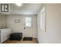 53 MADDISON Street E - 26