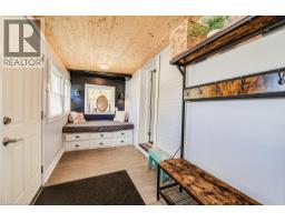 53 MADDISON Street E - 5