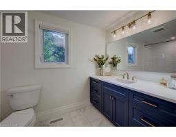 191 JOHN Street W - 33