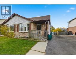 253 BENESFORT Crescent - 1