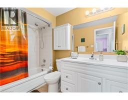 253 BENESFORT Crescent - 17