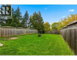 253 BENESFORT Crescent - 33