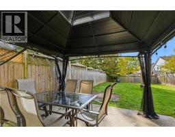 253 BENESFORT Crescent - 36