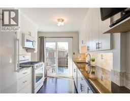 202 NORWICH Avenue - 11