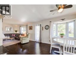 202 NORWICH Avenue - 5