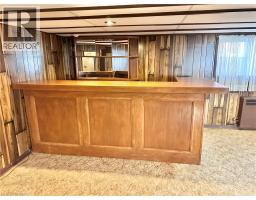 24 HUNT Street N - 23