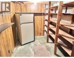 24 HUNT Street N - 26