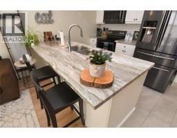 67 HADDINGTON Street UnitNo. 306 - 10