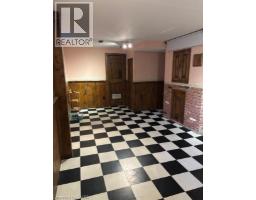 143 ST JAMES Street S - 26