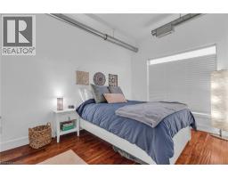 15 DEVITT Avenue S UnitNo. 302 - 17