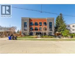 15 DEVITT Avenue S UnitNo. 302 - 2