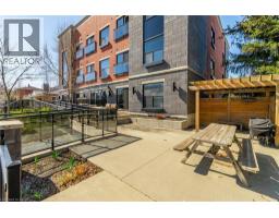 15 DEVITT Avenue S UnitNo. 302 - 31