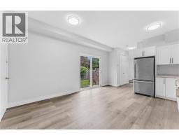 120 JANSEN Avenue - 12