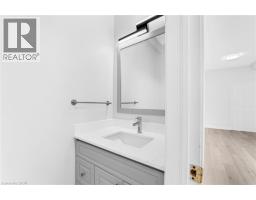 120 JANSEN Avenue - 15