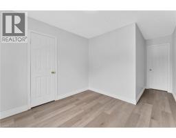 120 JANSEN Avenue - 19