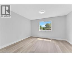 120 JANSEN Avenue - 20