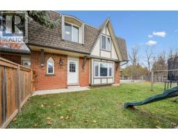 204 COUNTRY HILL Drive - 1