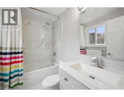 204 COUNTRY HILL Drive - 18