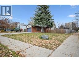 204 COUNTRY HILL Drive - 4