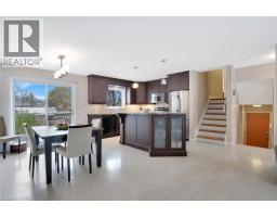 12 SYCAMORE Place - 13