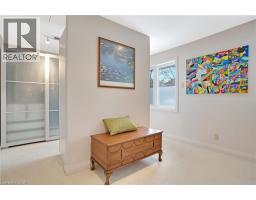 12 SYCAMORE Place - 24