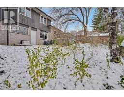 12 SYCAMORE Place - 40