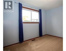 45 LAIRD Street - 15