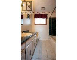 45 LAIRD Street - 17