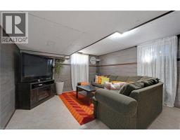 30 CENTRE Street - 20