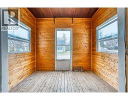 745 MAIN Street W - 38