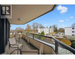 2 LANCASTER Street E UnitNo. 406 - 33