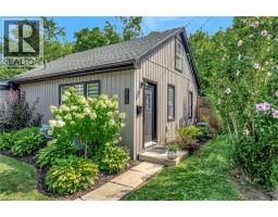 275 TALBOT Street N - 10