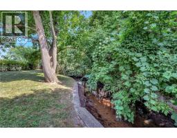 275 TALBOT Street N - 36