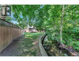 275 TALBOT Street N - 42