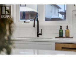 29 WEYMOUTH Street UnitNo. 25 - 9