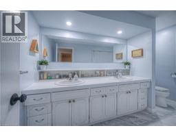 148 STRATHCONA Crescent - 27