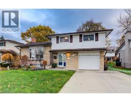 148 STRATHCONA Crescent - 3